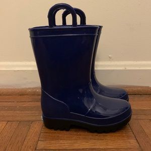 Zoogs navy blue kid rain boots size 7c never worn